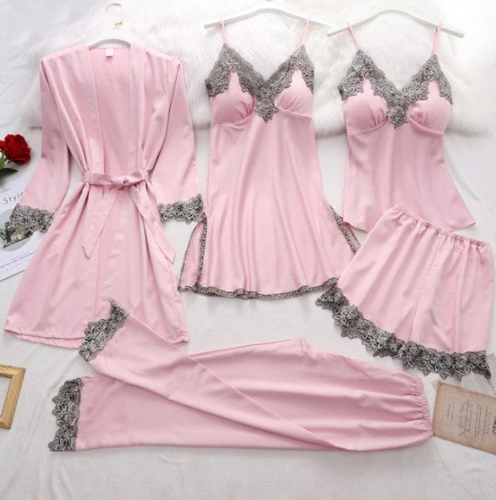 Ensemble de pyjamas touché soie