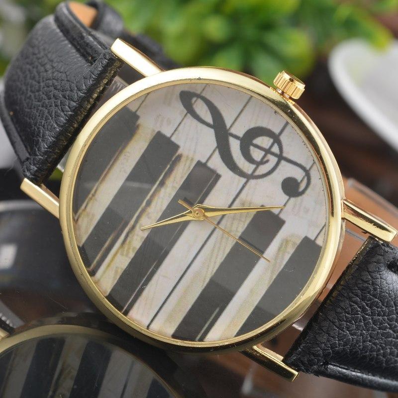 Montre tendance avec bracelet aimanté