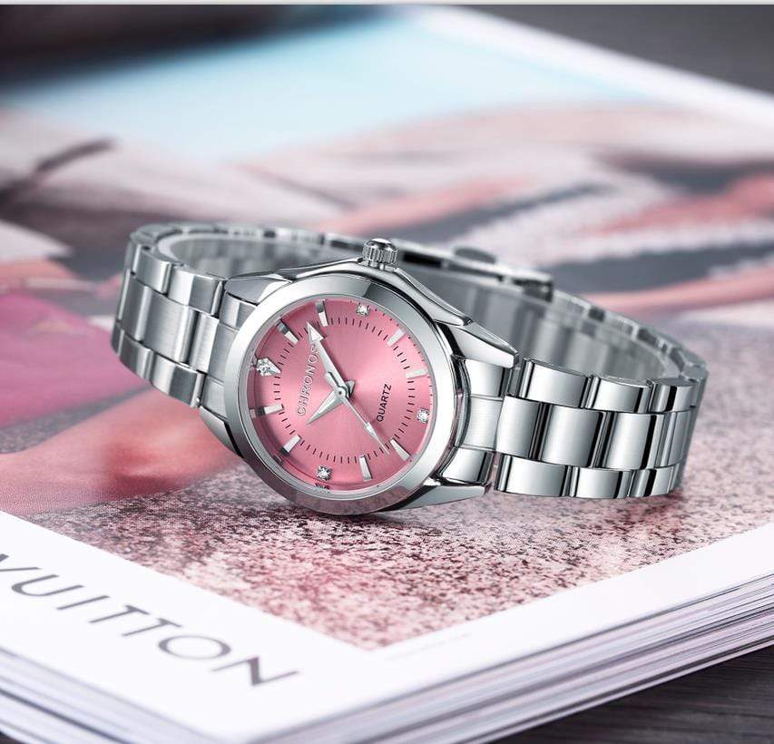 Montre femmes couleur argent