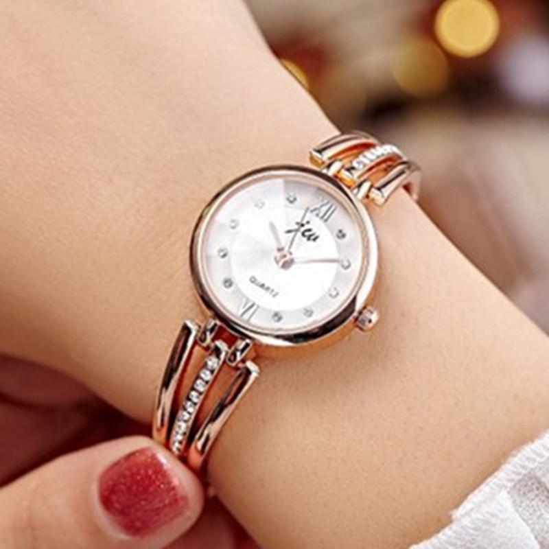 Montre fine pour femme