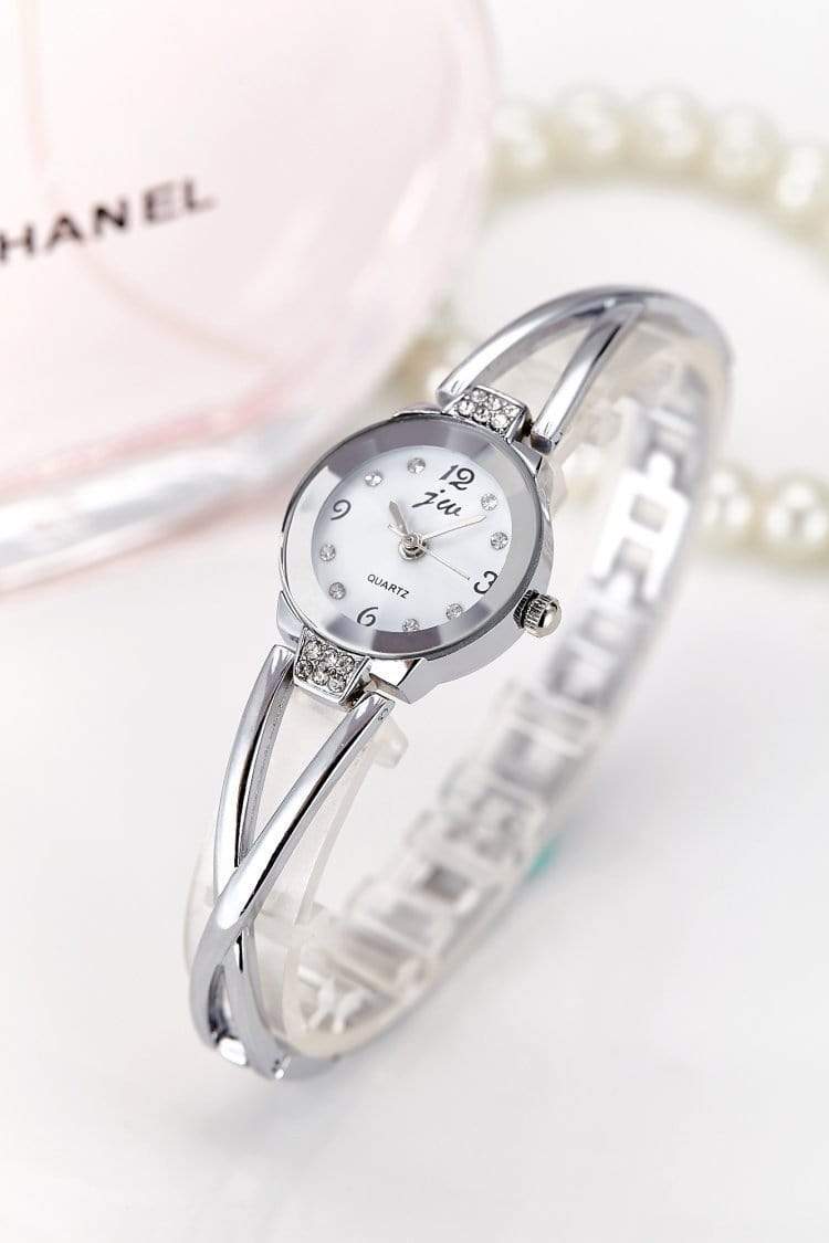 Montre fine pour femme