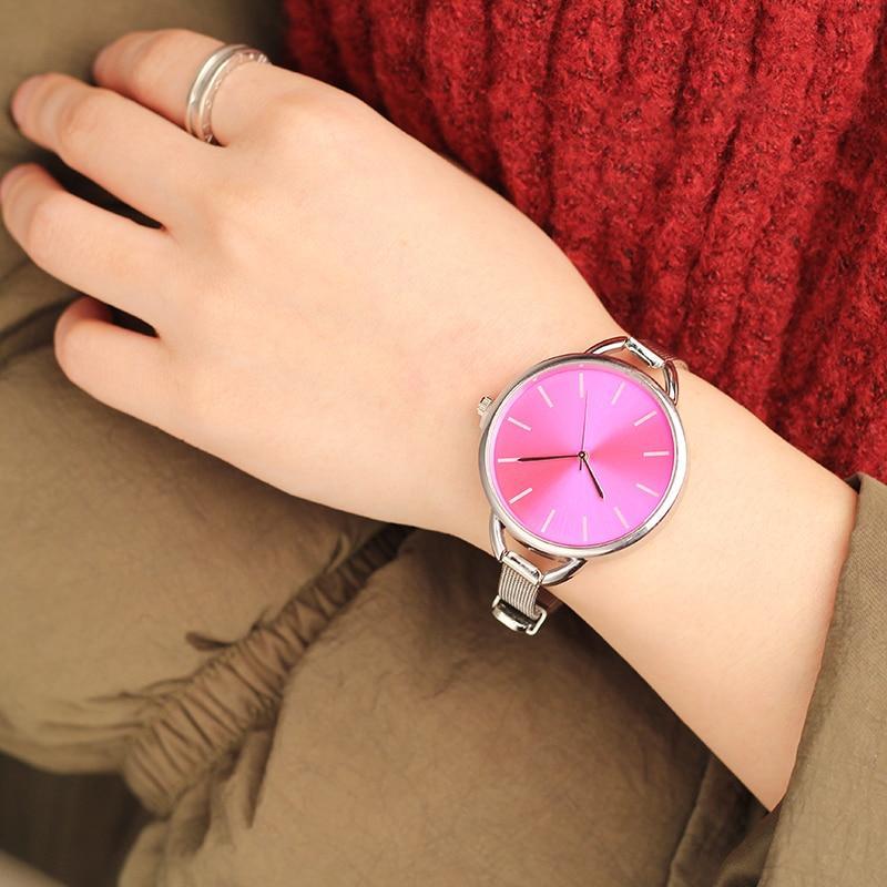 Montre élégante pour femme