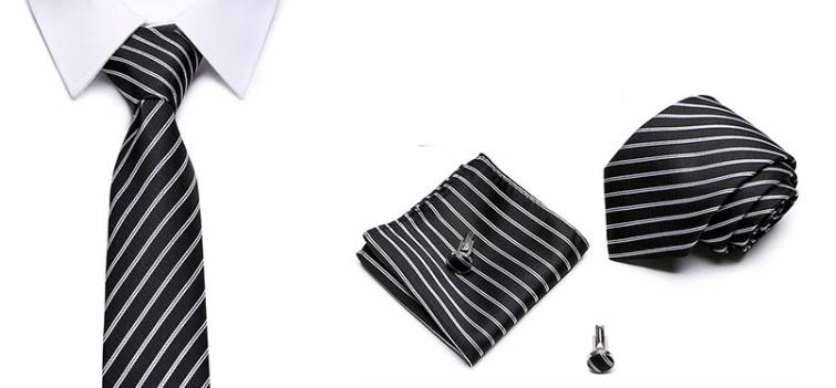 Coffret cadeau - Cravate Noire en Soie
