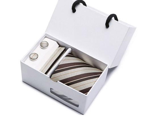 Coffret cadeau - Cravate Marron en Soie