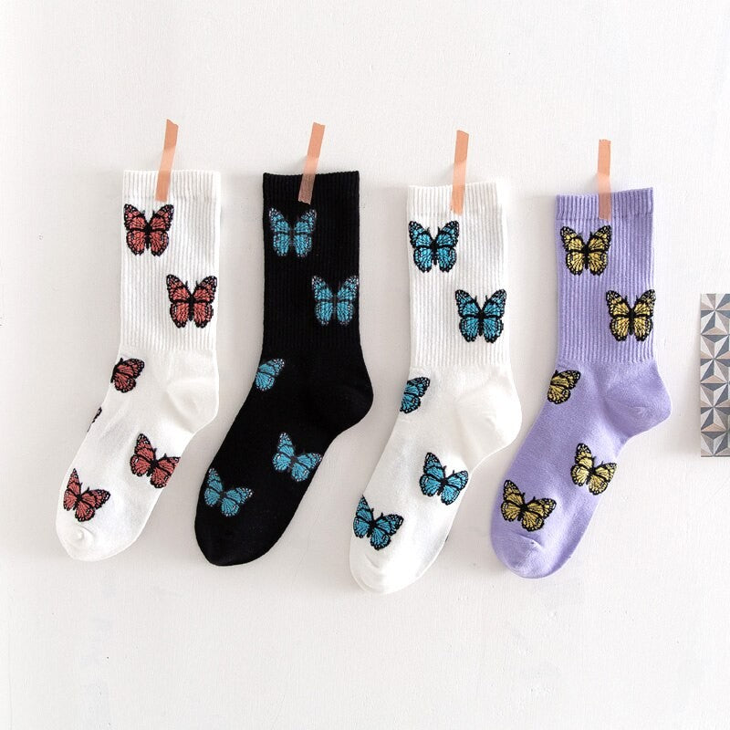 Lot de chaussettes avec des papillons