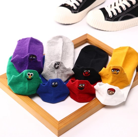 Lot de chaussettes avec sourires