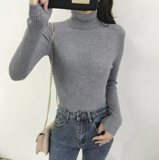Pull femme élégant avec col roulé