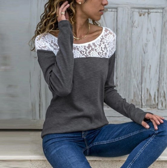 T-shirt avec col dentelle