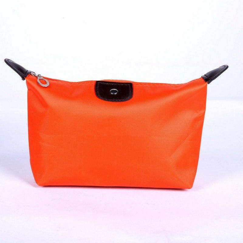 Pochettes maquillage aux couleurs unies