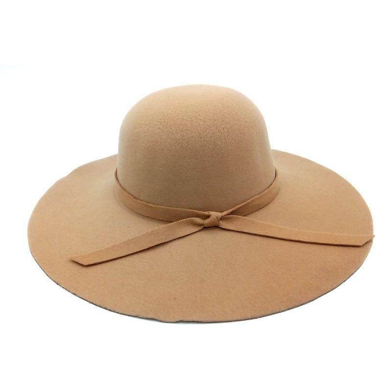 Chapeau capeline